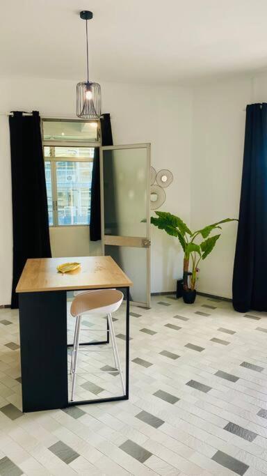 Urban Zen Appart Spacieux Studio Atypique Avec Bain A Remous Proche De Tout Pointe-à-Pitre Eksteriør billede